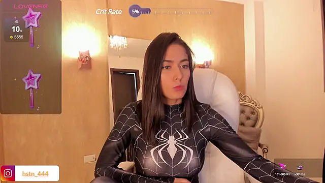 Snapshot of your_khloe chatting on 01/24/25, 01:47 your khloe online show from 01/24/25, 01:47