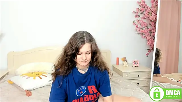 Snapshot of Charlotte_wow chatting on 01/02/25, 03:19 Charlotte wow online show from 01/02/25, 03:19