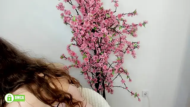 Snapshot of Charlotte_wow chatting on 01/22/25, 05:28 Charlotte wow online show from 01/22/25, 05:28