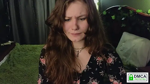 Snapshot of Charlotte_wow chatting on 02/08/25, 07:59 Charlotte wow online show from 02/08/25, 07:59