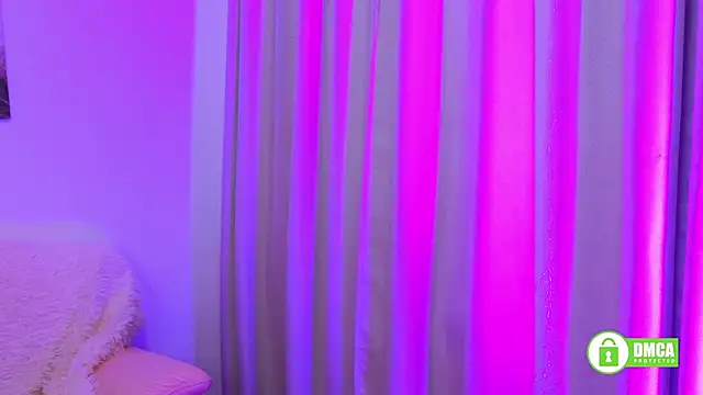 Snapshot of Charlotte_wow chatting on 03/08/25, 09:18 Charlotte wow online show from 03/08/25, 09:18