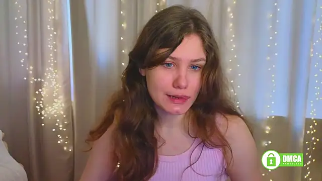 Snapshot of Charlotte_wow chatting on 03/16/25, 02:11 Charlotte wow online show from 03/16/25, 02:11