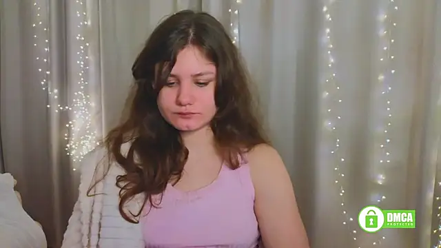 Snapshot of Charlotte_wow chatting on 03/16/25, 05:17 Charlotte wow online show from 03/16/25, 05:17