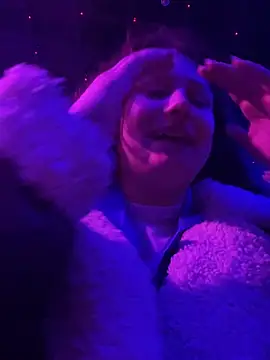 Snapshot of Charlotte_wow chatting on 04/22/26, 03:24 Charlotte wow online show from 04/22/26, 03:24