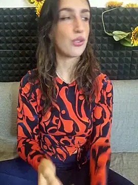 Stefania PT online show from 10/29/25, 08:27