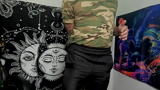 layneinchains online show from 12/22/24, 10:47