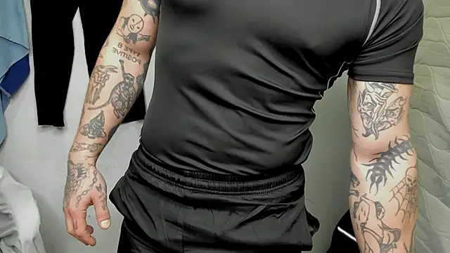 layneinchains online show from 01/03/25, 01:38