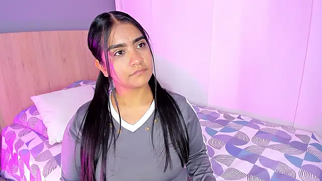 hannnasmith online show from 11/14/25, 03:16