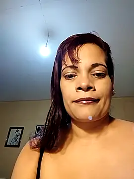 Snapshot of EscortRegina3535 chatting on 10/14/25, 06:47 EscortRegina3535 online show from 10/14/25, 06:47