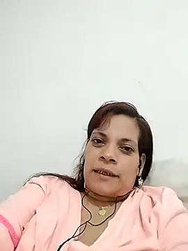 Snapshot of EscortRegina3535 chatting on 11/28/25, 07:22 EscortRegina3535 online show from 11/28/25, 07:22