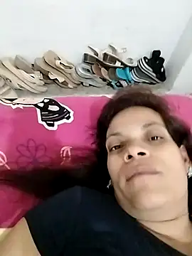 Snapshot of EscortRegina3535 chatting on 11/30/25, 06:06 EscortRegina3535 online show from 11/30/25, 06:06