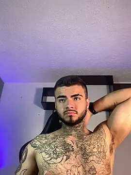 Snapshot of innsolemnia chatting on 02/19/25, 04:55 innsolemnia online show from 02/19/25, 04:55