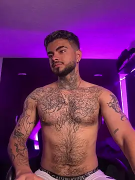 Snapshot of innsolemnia chatting on 10/02/25, 07:15 innsolemnia online show from 10/02/25, 07:15