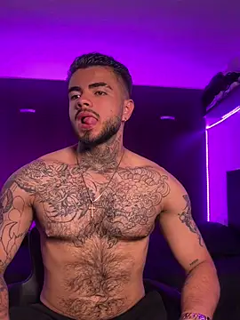 Snapshot of innsolemnia chatting on 10/10/25, 05:06 innsolemnia online show from 10/10/25, 05:06