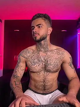 Snapshot of innsolemnia chatting on 10/16/25, 05:08 innsolemnia online show from 10/16/25, 05:08