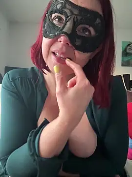 la petite prunette69 online show from 03/14/26, 05:40