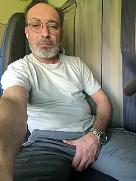 Snapshot of dzhakar chatting on 03/03/26, 11:49 dzhakar online show from 03/03/26, 11:49