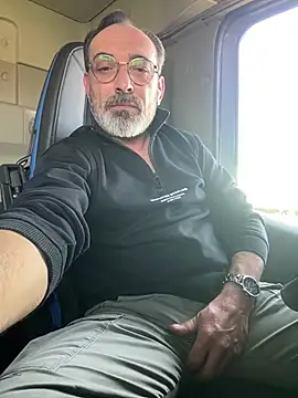 Snapshot of dzhakar chatting on 03/17/26, 12:30 dzhakar online show from 03/17/26, 12:30