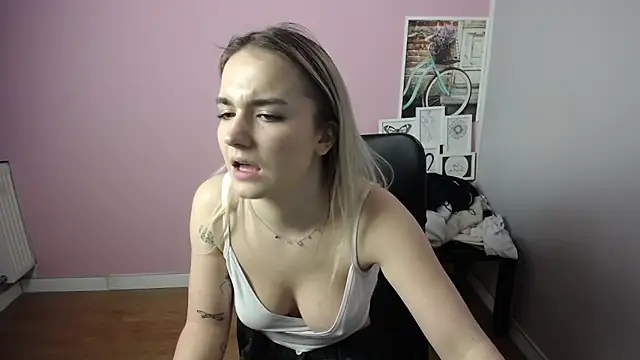 viktoria lovely online show from 01/24/25, 09:28