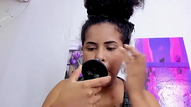 makena18 online show from 12/27/24, 07:46