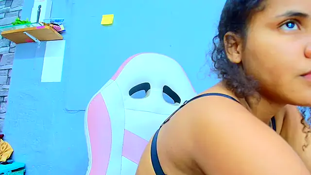 makena18 online show from 02/09/25, 01:14