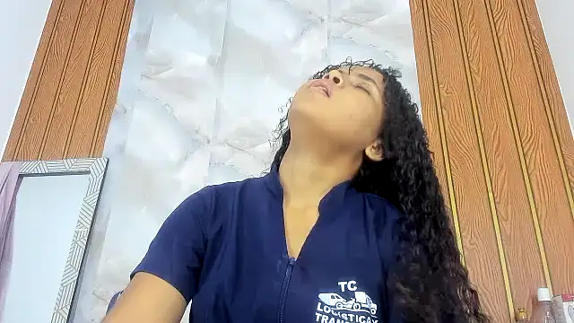 makena18 online show from 10/03/25, 01:52