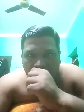 ssamit0808 online show from 12/28/24, 08:15