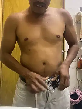 negro15cm17 online show from 02/17/25, 01:21