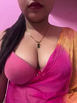 Snapshot of samaya-21 chatting on 04/11/26, 06:23 samaya-21 online show from 04/11/26, 06:23