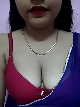 Snapshot of samaya-21 chatting on 07/06/26, 07:49 samaya-21 online show from 07/06/26, 07:49