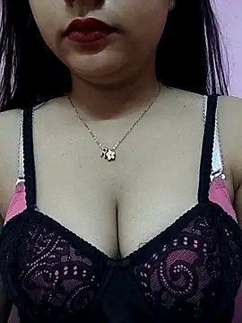 Snapshot of samaya-21 chatting on 07/25/26, 01:47 samaya-21 online show from 07/25/26, 01:47