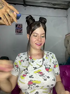 Hotnightsexxx online show from 02/19/25, 11:25