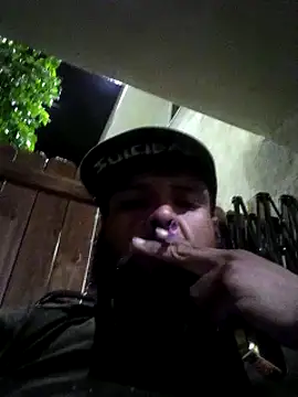 Snapshot of MrDickUdown24_7 chatting on 01/06/25, 04:36 MrDickUdown24 7 online show from 01/06/25, 04:36