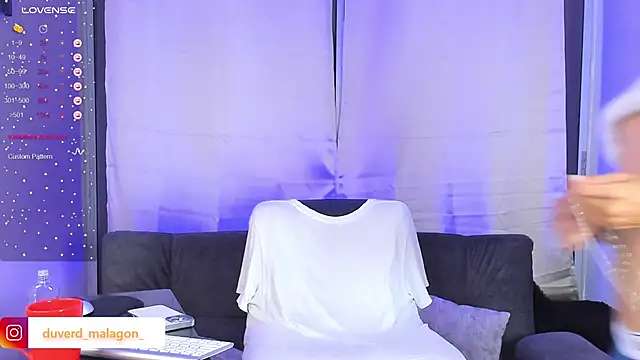 Snapshot of Demian_cute18 chatting on 03/15/25, 07:42 Demian cute18 online show from 03/15/25, 07:42