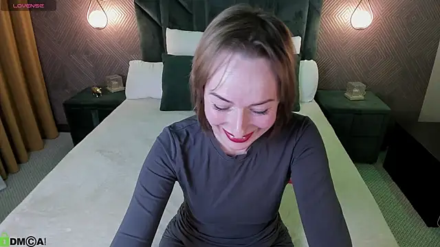 Jaqueline Richardson online show from 11/19/25, 09:53