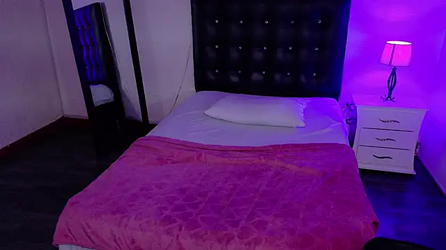 Mrs booty online show from 02/18/25, 08:14