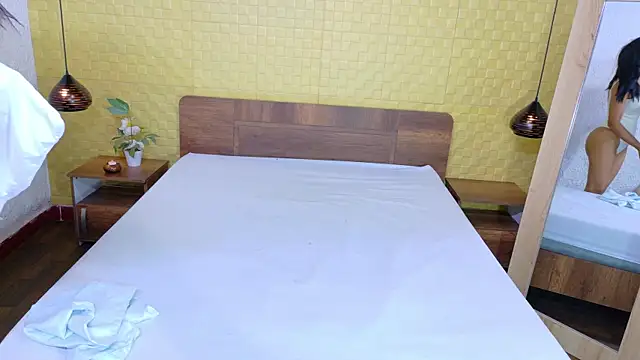 Mrs booty online show from 09/25/25, 02:10