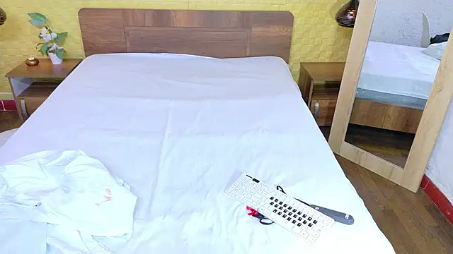 Mrs booty online show from 10/07/25, 02:14