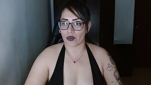 natashasmithe online show from 05/18/26, 12:18
