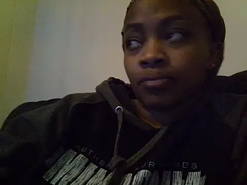 Snapshot of Brown_sexy chatting on 11/30/25, 05:17 Brown sexy online show from 11/30/25, 05:17