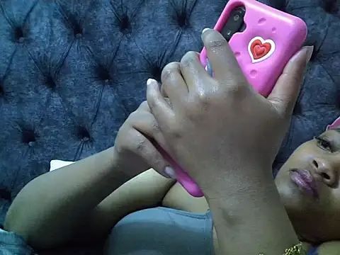 Snapshot of Brown_sexy chatting on 01/18/26, 06:34 Brown sexy online show from 01/18/26, 06:34