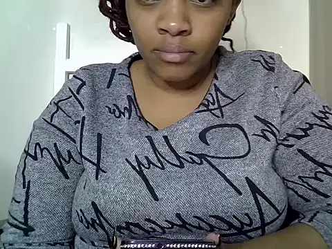 Snapshot of Brown_sexy chatting on 03/29/26, 06:41 Brown sexy online show from 03/29/26, 06:41