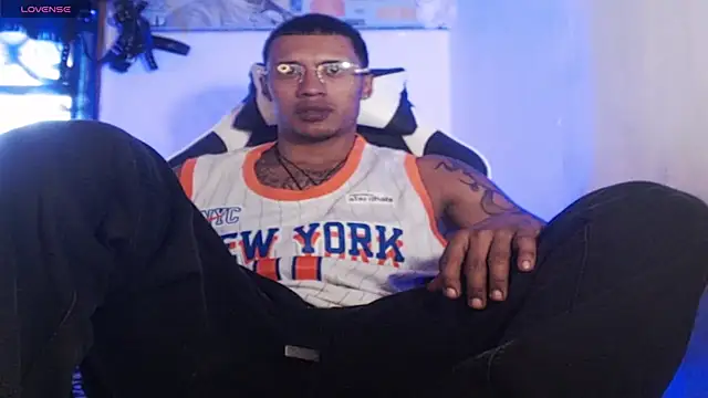 Snapshot of Ryan_coopper chatting on 09/08/25, 05:01 Ryan coopper online show from 09/08/25, 05:01