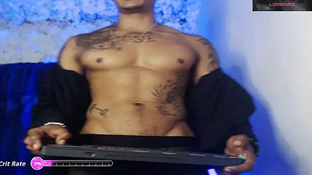 Snapshot of Ryan_coopper chatting on 10/10/25, 02:21 Ryan coopper online show from 10/10/25, 02:21