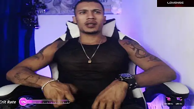 Snapshot of Ryan_coopper chatting on 11/12/25, 02:56 Ryan coopper online show from 11/12/25, 02:56