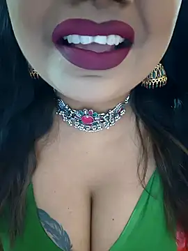 Snapshot of YR-SHIVANI chatting on 01/16/26, 05:00 YR-SHIVANI online show from 01/16/26, 05:00