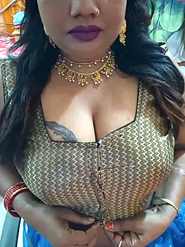 Snapshot of YR-SHIVANI chatting on 02/06/26, 06:18 YR-SHIVANI online show from 02/06/26, 06:18