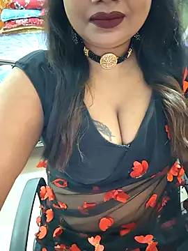 Snapshot of YR-SHIVANI chatting on 02/17/26, 04:42 YR-SHIVANI online show from 02/17/26, 04:42