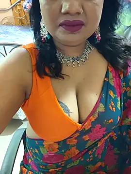 Snapshot of YR-SHIVANI chatting on 07/03/26, 05:47 YR-SHIVANI online show from 07/03/26, 05:47