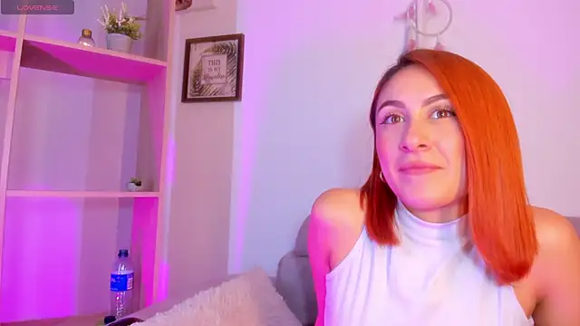 Tiarha online show from 01/11/25, 11:23